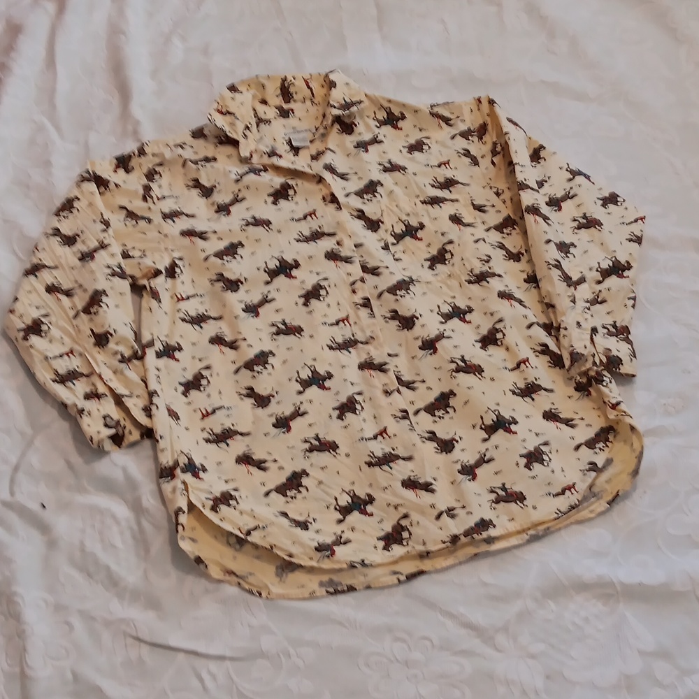 Vintage Banana Republic shirt Goodwill BOUND